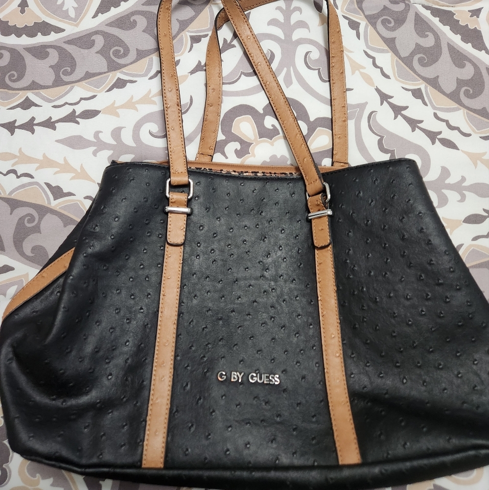 Black Guess purse
